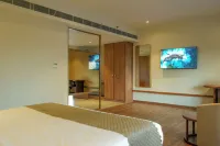 Alora Grand Hotel - 2-Star
