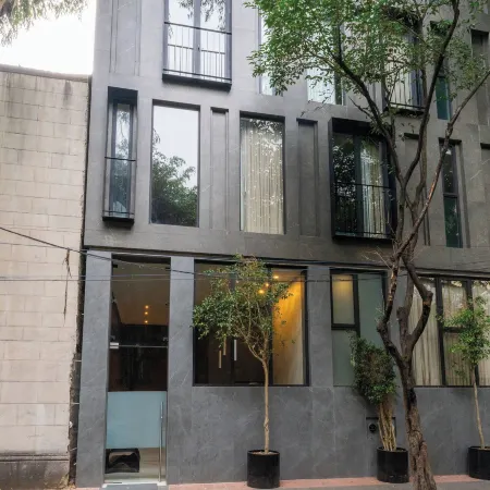 Casa Tokio