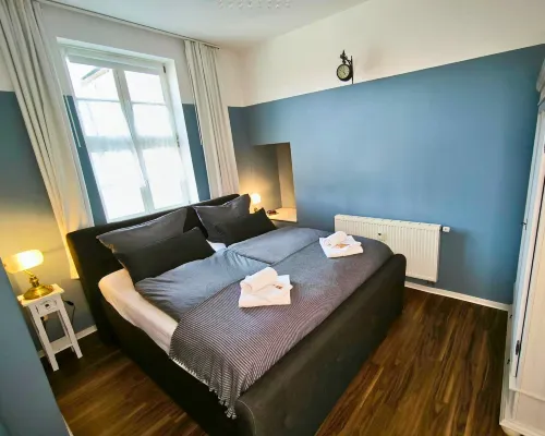 Apartment London up to 3 People ウンストルート＝ハイニヒ＝クライスのホテル