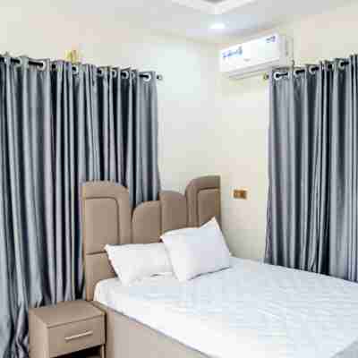Furnished Studio Apartment in a Secure and Serene Part of Ibadan Others