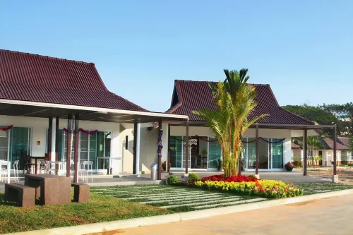 Chiangrai Green Park Resort - Resorts