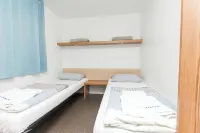 Mobile Home Mline - Homestays
