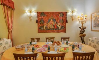 La Casa Del Garbo - Luxury Rooms & Suite