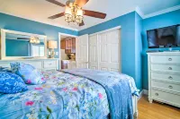 Beautiful Brigantine Condo - Walk to Beach! - 3-Sterne