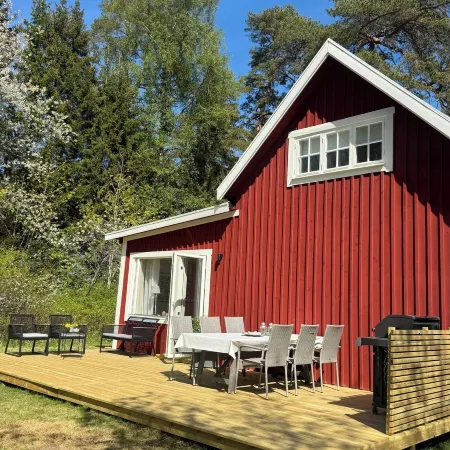 Cozy Cottage in top Condition Close to Nature and Lakes
