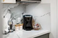 Modern Pacifica Studio Near Beaches & SF - Apartments