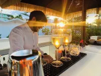 Ghibli Hotel - bar