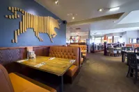Premier Inn Livingston (M8, Jct3) - breakfast