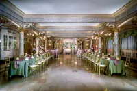 Davenport Hotel, Autograph Collection - piscina