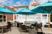 Residence Inn Rockford - Pet friendly