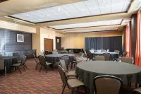 Four Points by Sheraton Edmonton International Airport - breakfast