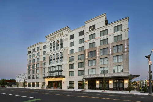 The Memphian, a Tribute Portfolio Hotel - 4-Star