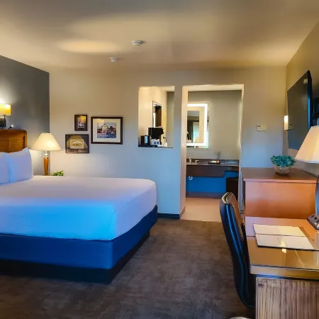 Adelaide Inn