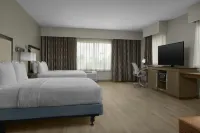 Hampton Inn by Hilton Hattiesburg - parking
