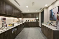 密爾沃基北/格倫代爾居家飯店 - 寵物友善