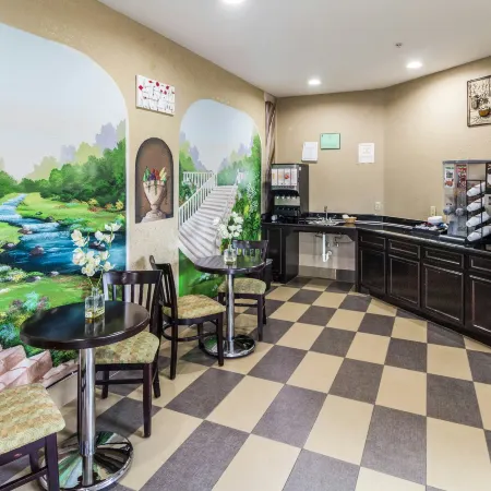 Scottish Inn and Suites Baytown