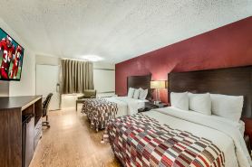 Red Roof Inn & Suites Wapakoneta
