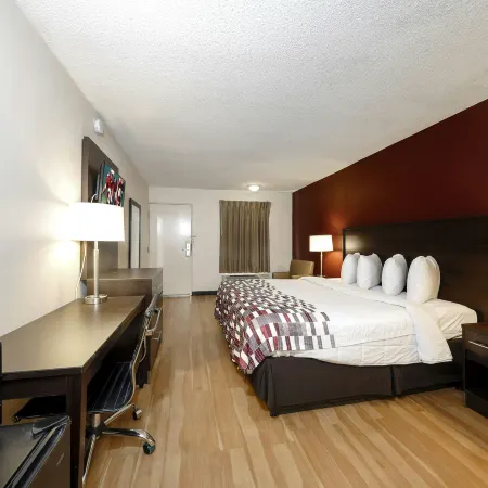 Red Roof Inn Atlanta - Suwanee/Mall of Georgia