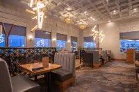 Sandman Signature Ottawa Airport Hotel - breakfast
