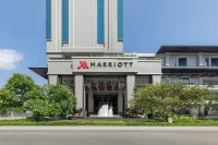 Chiang Mai Marriott Hotel - Infinity Pools
