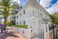 Instant Stay Ocean Drive - Condos