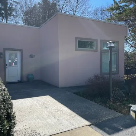 Suite at the Watertower - 10 min walk to PSU campus and Downtown State College!