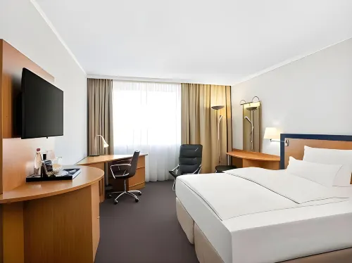 NH Frankfurt Airport West - spa
