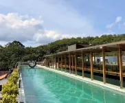 The Radh Hotel - ที่มีสระว่ายน้ำ