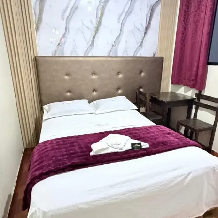Hostal Sharon