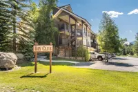 3 Bedrooms - Mountain view