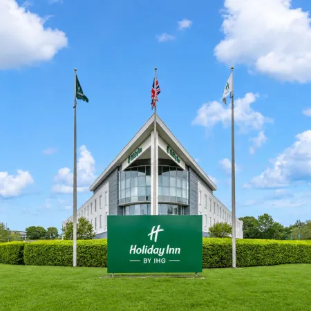 Holiday Inn London Luton North by IHG