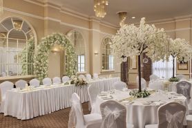 Parkway Hotel & Spa
