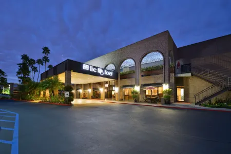 The Hills Hotel, Ascend Hotel Collection