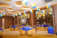 Maple Grand Hotels in Agra