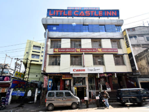 Hotel Little Castle Inn