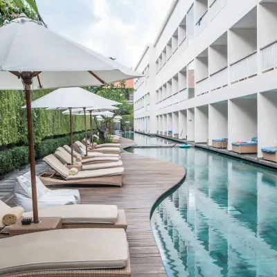 Ossotel Legian Các khách sạn gần Bãi biển Legian