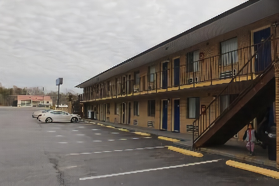 Americas Best Value Inn - Fredericksburg North