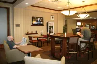 Hampton Inn Tomah - breakfast