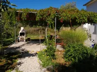 Detached House Miketa Hotels in Opcina Preko