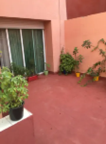 Property Located in a Quiet Area Close to the Train Station and Town Hotels in 