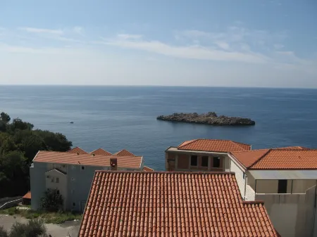 Levantin Inn 1/3 Room N.4 Sea Side