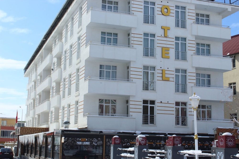 Borapark Otel (Borapark Hotel)