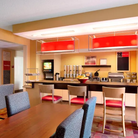 Candlewood Suites Bedford - Fort Worth by IHG