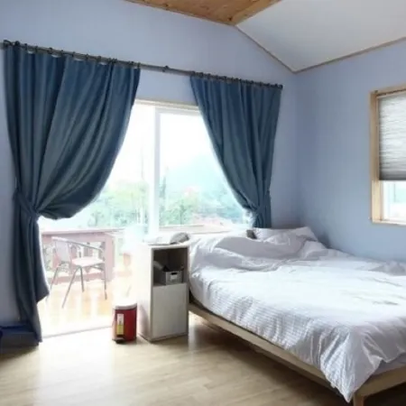 Inje Naerincheon Areum Pension
