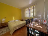 Room in House - S1 - Double Room with Private Ensuite Bathroom in Jelsa on Hvar