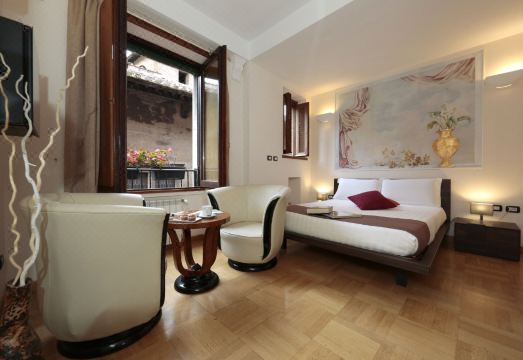 레지덴차 델레 아르티 객실