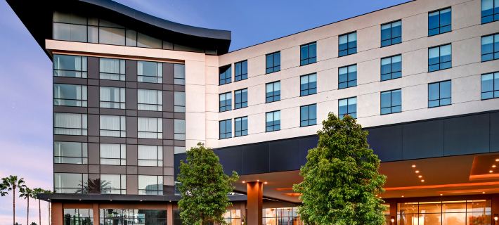 Hilton Garden Inn Anaheim Resort Hotels in Anaheim