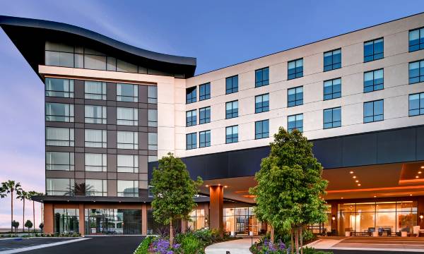 Hilton Garden Inn Anaheim Resort