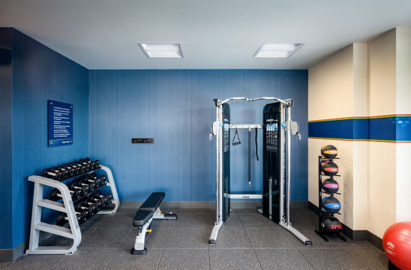 Hampton Inn & Suites Seattle/Northgate photo 2