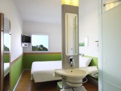 Cordia Hotel Surabaya Airport - Hotel Dalam Bandara - Formerly Ibis Budget Surabaya Airport
